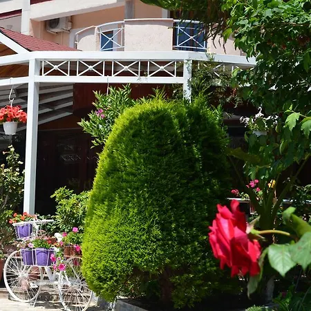 ホテル Jb Sarandë